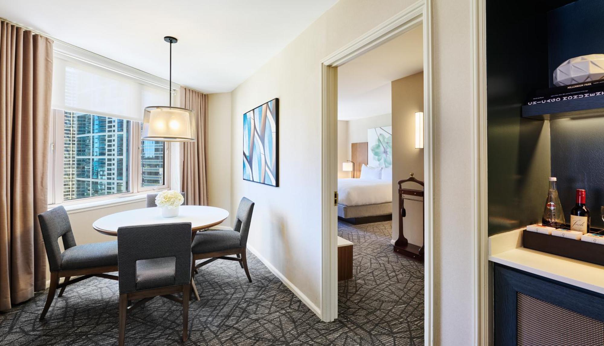 Fairmont Chicago Millennium Park Hotel Bagian luar foto