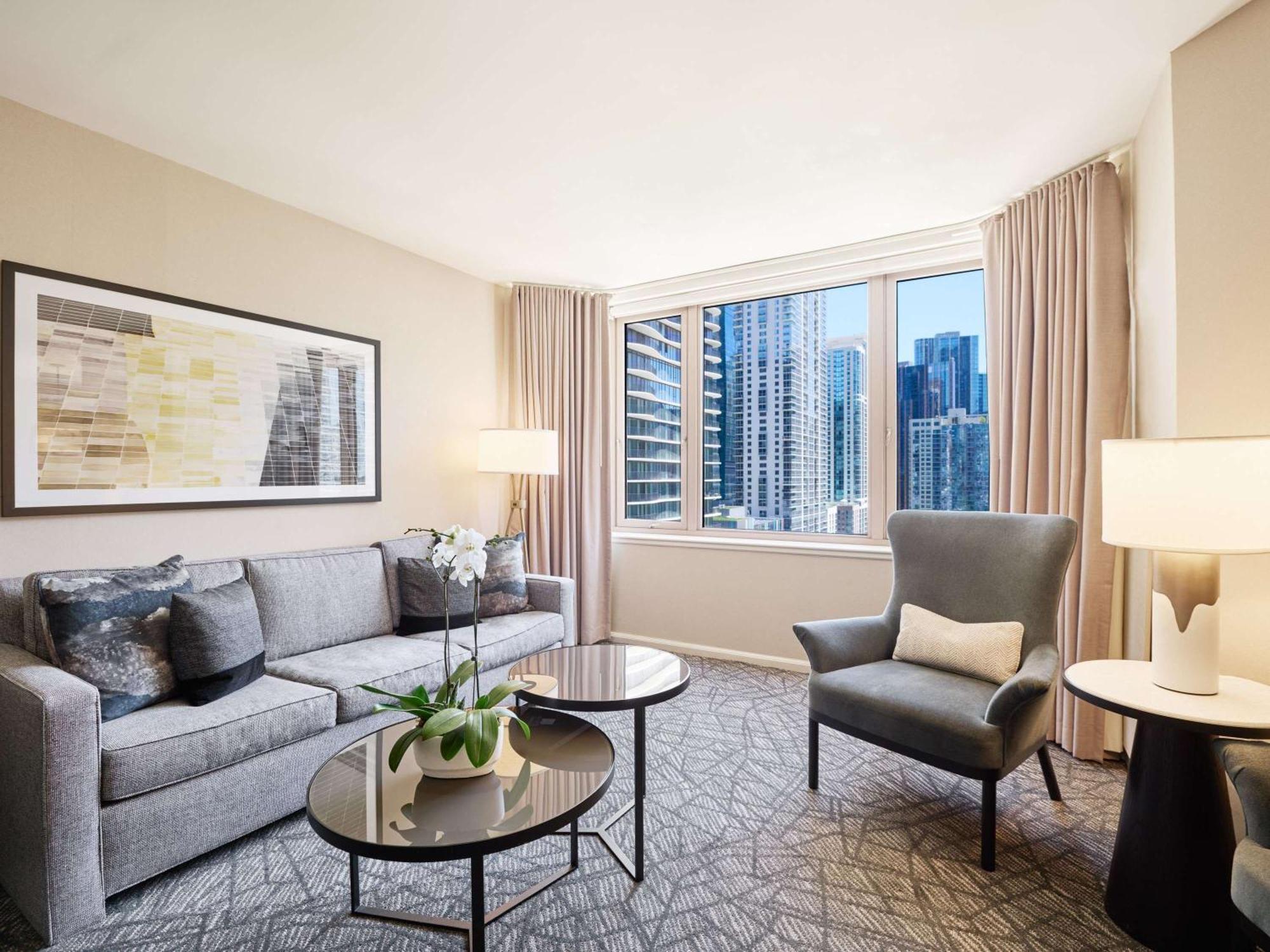 Fairmont Chicago Millennium Park Hotel Bagian luar foto